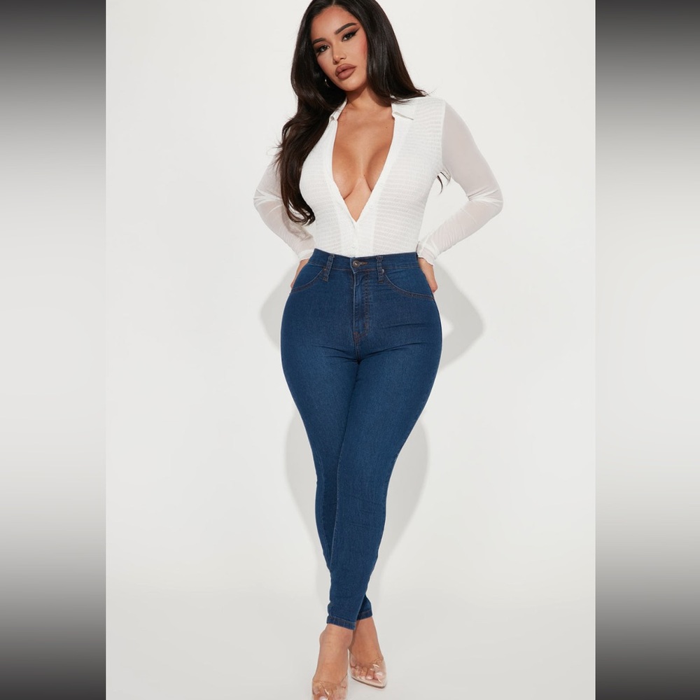 NWT (SZ 13) SOHO Denim Collection - Super Stretch